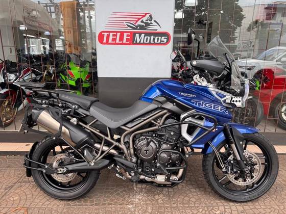 TRIUMPH TIGER 800 XRX 